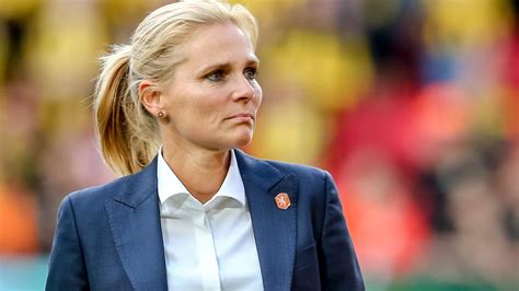 england female football coach